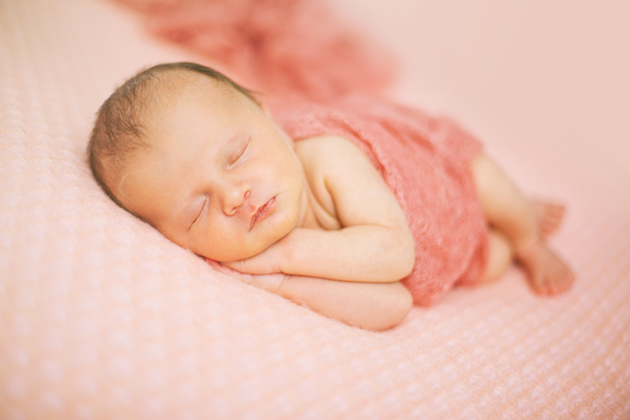 Willkommen8_neugeborene_liselotte_natural_marionaphotography