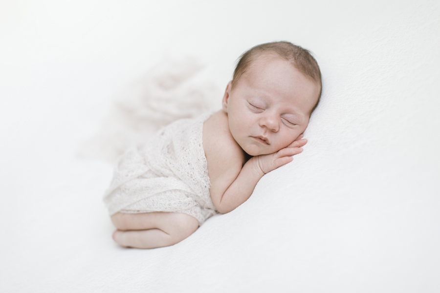 Paloma_Newborn_natural_babyfotograf_bodensee_marionaphotography-16