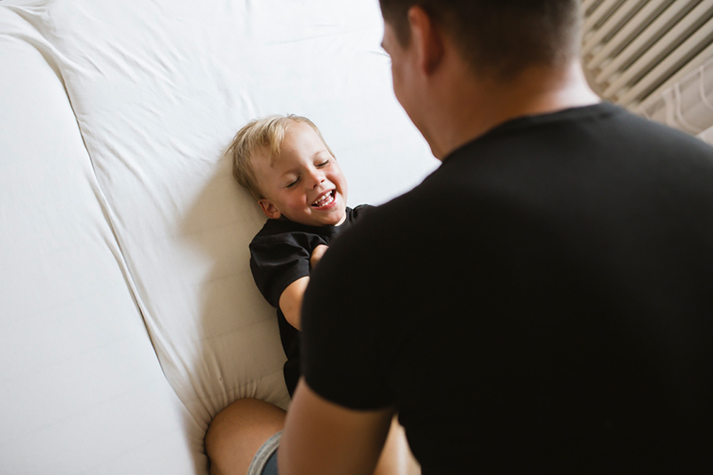 Janika_schwangerschaft_natural_familienfotograf_bodensee_marionaphotography-177