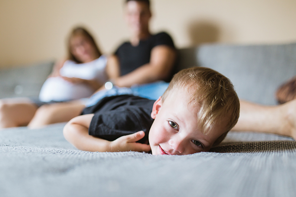 Janika_schwangerschaft_natural_familienfotograf_bodensee_marionaphotography-19