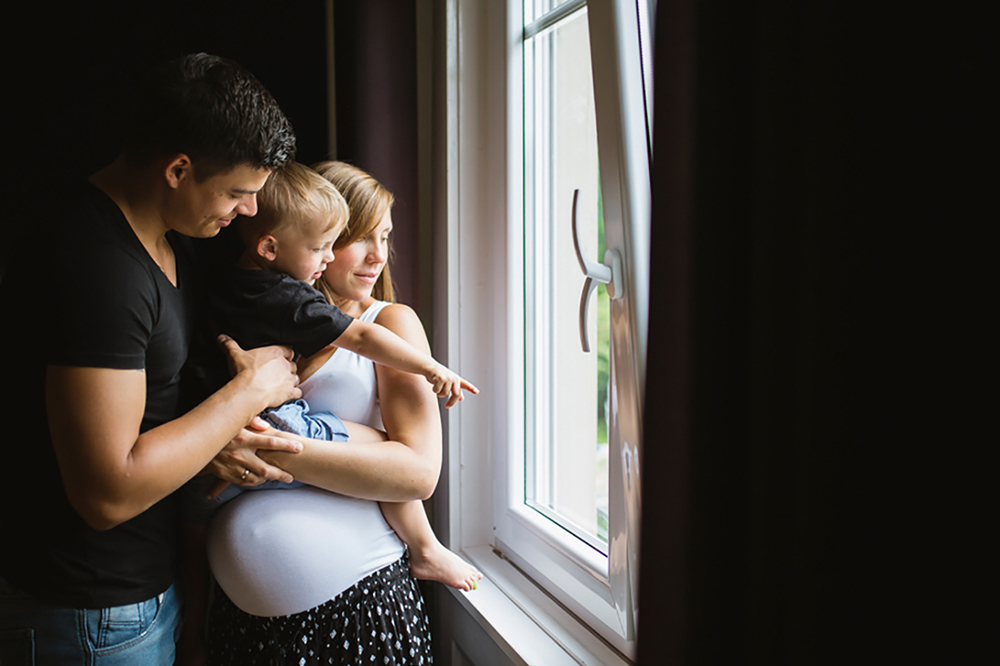 Janika_schwangerschaft_natural_familienfotograf_bodensee_marionaphotography-32