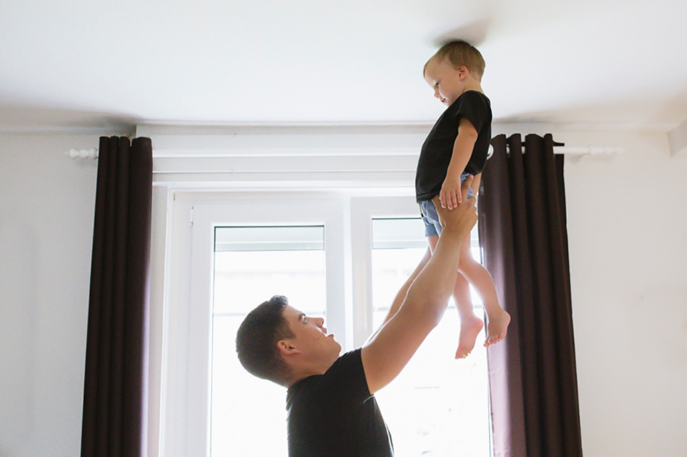 Janika_schwangerschaft_natural_familienfotograf_bodensee_marionaphotography-34