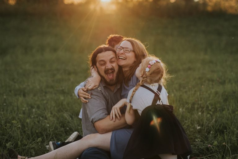 familienshooting_sommer_momente_natuerlich_steisslingen_radolfzell_schaffhausen_konstanz_marionaphotography-18